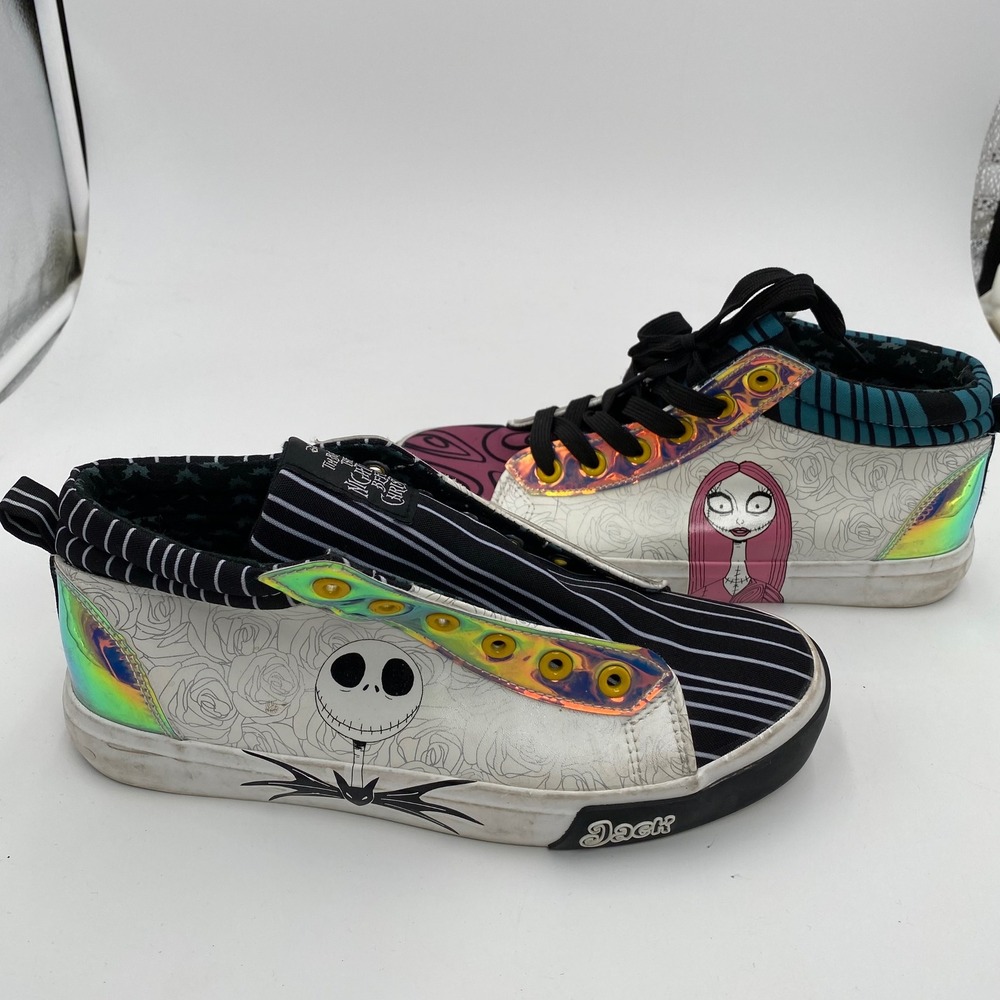 Disney Nightmare Before Christmas Jack & Sally Holographic Sneakers size 7‎